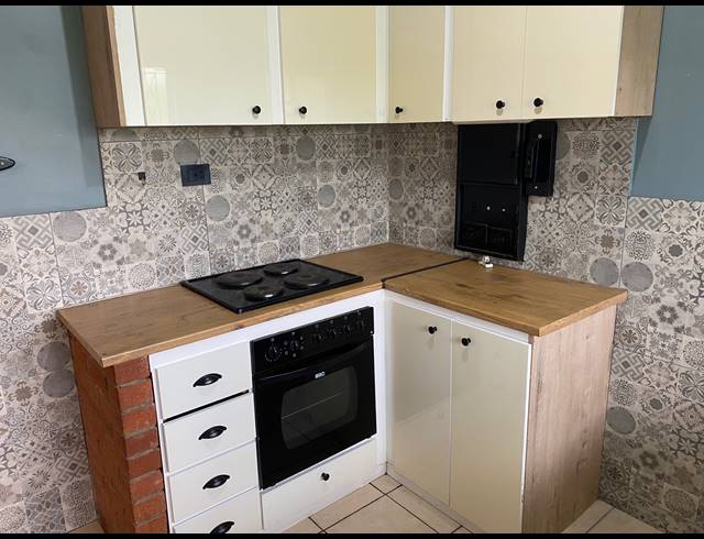1 BEDROOM APARTMENT RENTED IN PELHAM